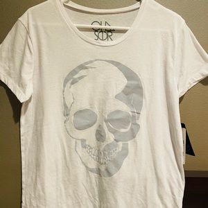 Brand new Chaser Tshirt with tags size M